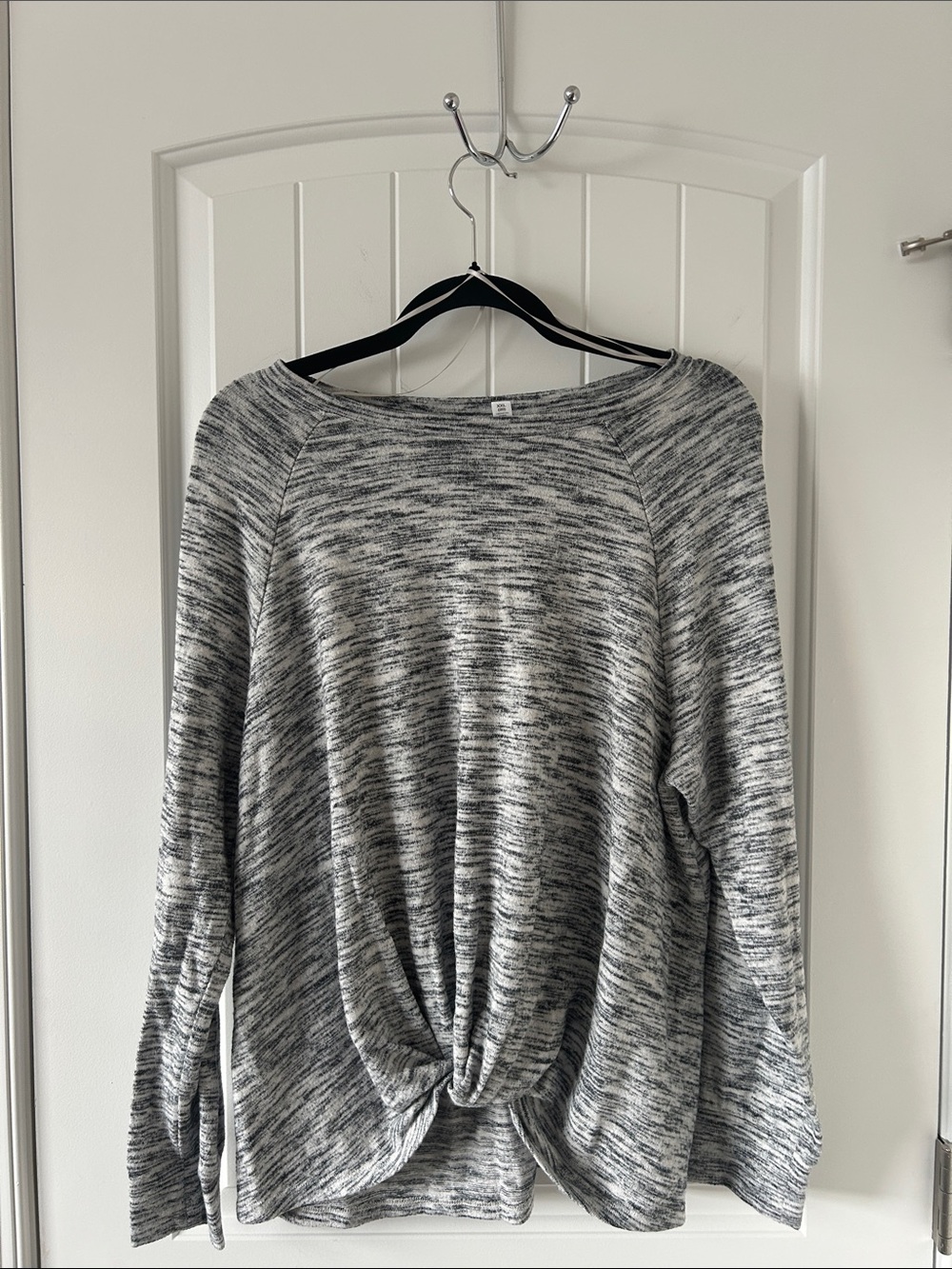 Time and Tru Black & White Marled Twist-Front Sweater